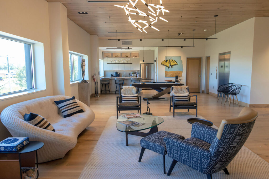 Kuhn Aviation 5 Southern Electrical Airport Hanger Electricican 2