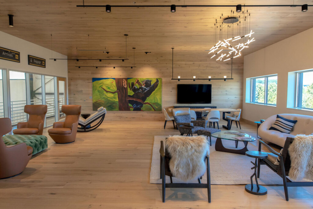 Kuhn Aviation 7 Southern Electrical Airport Hanger Electricican 4