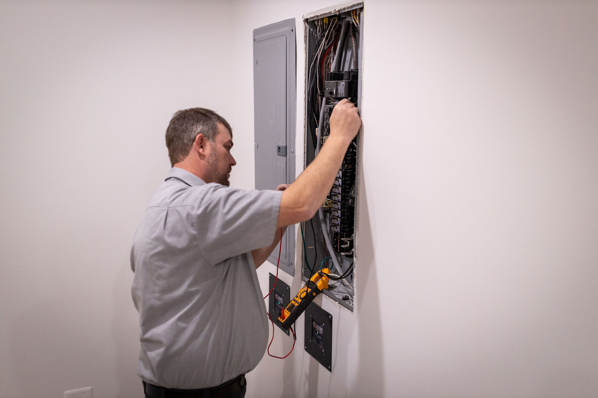 Electricians in Bethesda MD 2 Southern Electrical Custom Home Electrician 10