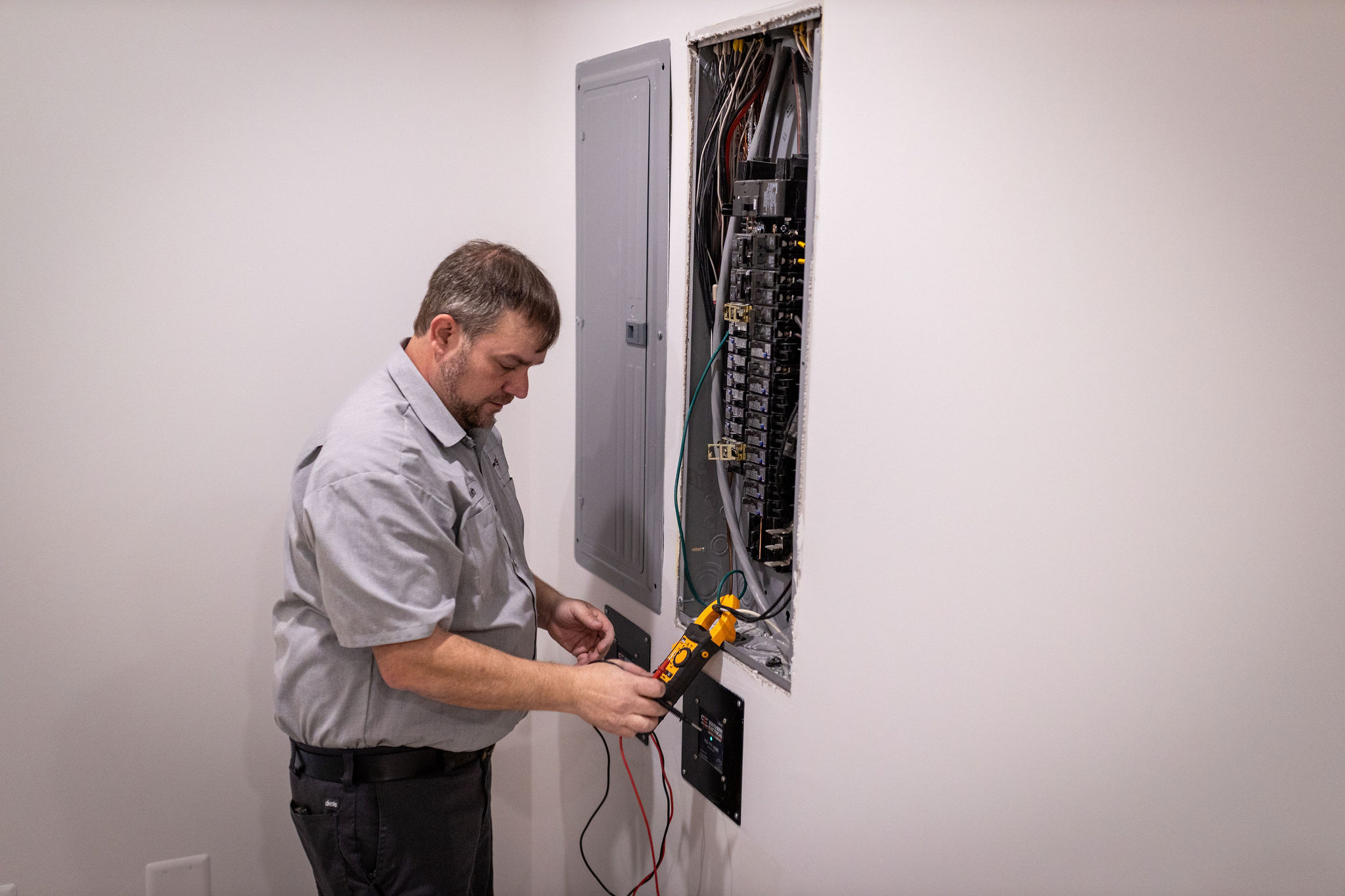 Electricians in Germantown 2 Southern Electrical Custom Home Electrician 11