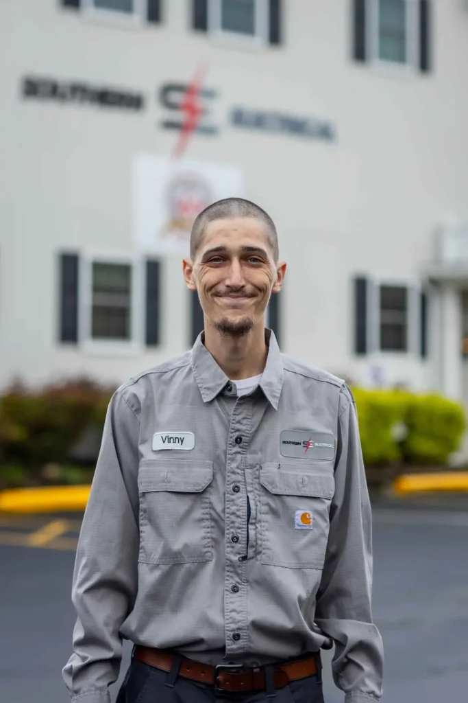 Southern Electrical SouthernElectrical TeamMembers 10